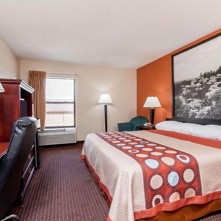 ซูเปอร์ 8 บาย วินด์แฮม แฮร์ริสเบิร์ก Hotel Harrisburg ภายนอก รูปภาพ