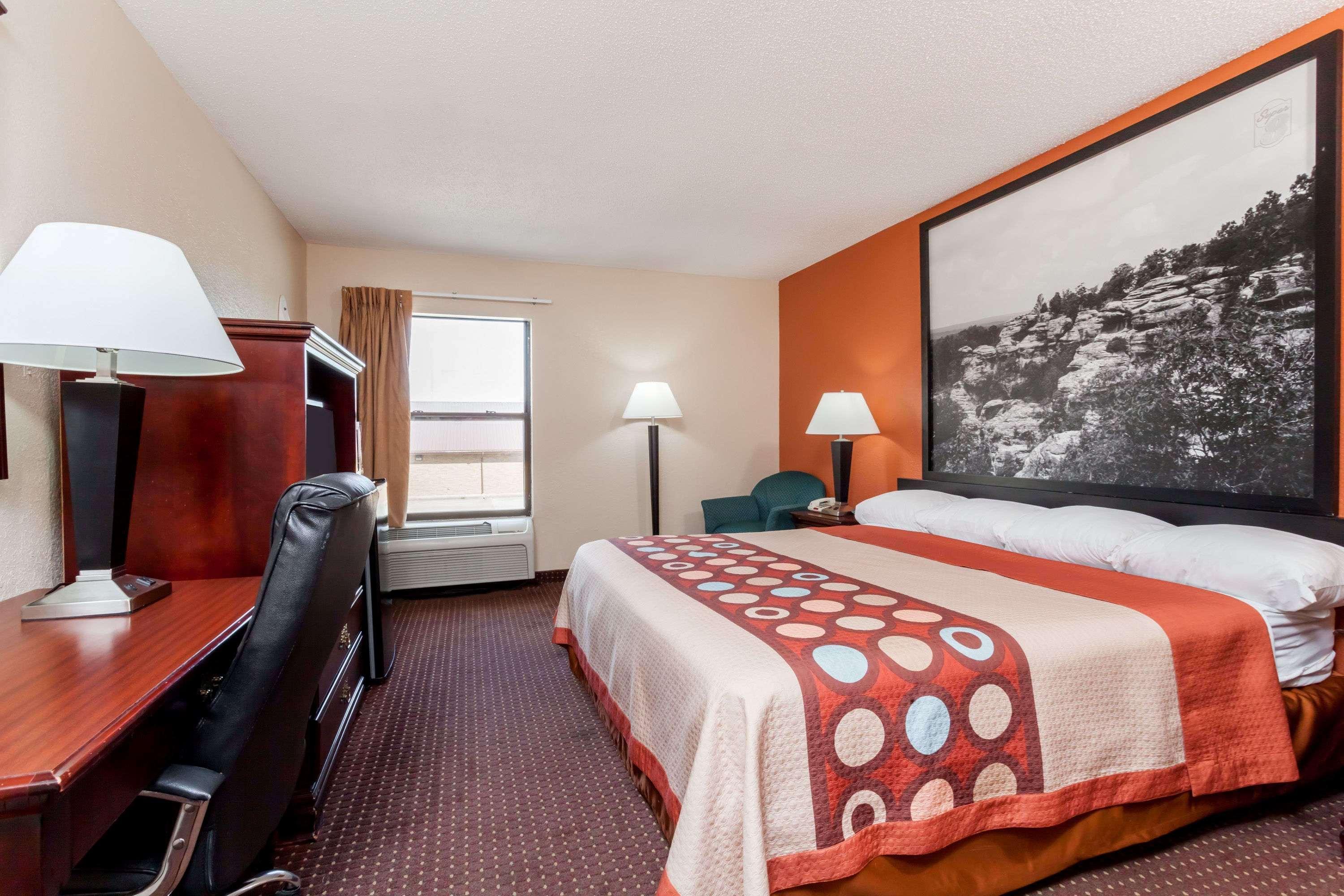 ซูเปอร์ 8 บาย วินด์แฮม แฮร์ริสเบิร์ก Hotel Harrisburg ภายนอก รูปภาพ