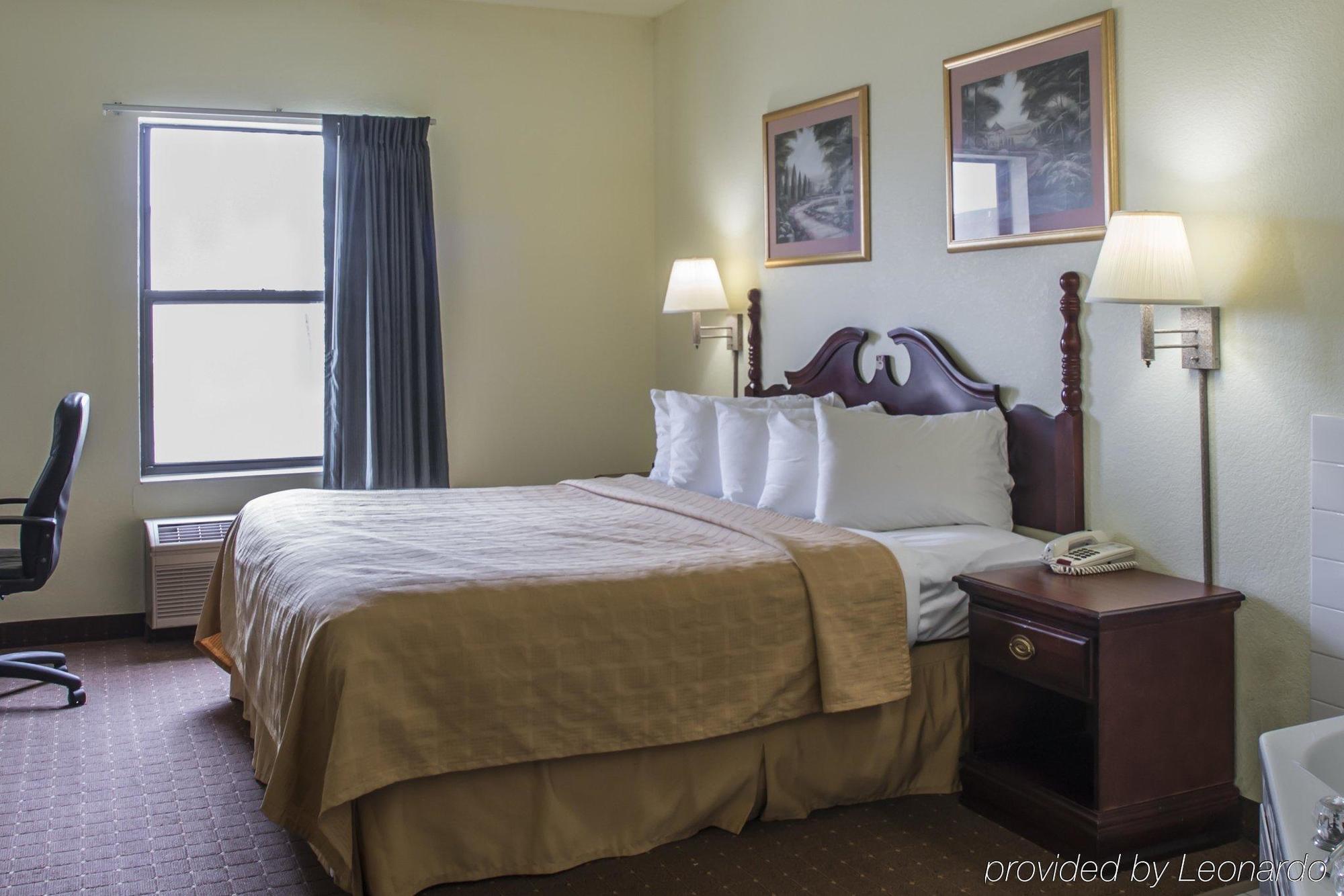 ซูเปอร์ 8 บาย วินด์แฮม แฮร์ริสเบิร์ก Hotel Harrisburg ภายนอก รูปภาพ